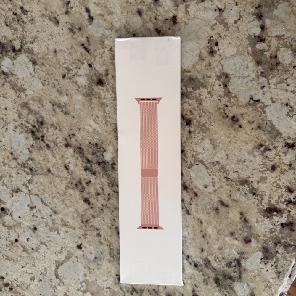 NEW Apple 44 mm gold stainless Milanese Loop watch band